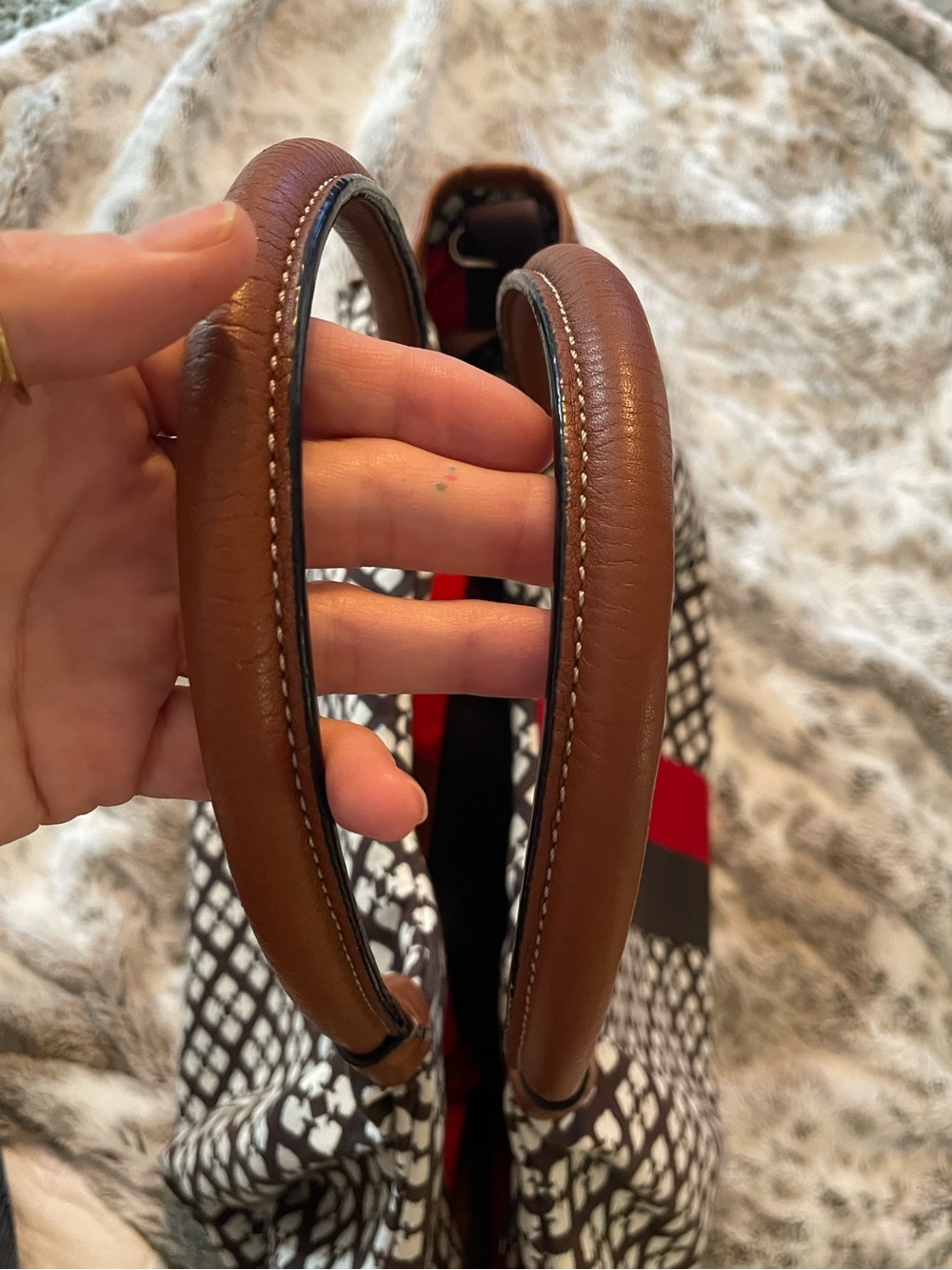 ♠️Kate Spade♠️ Black & White Diaper Bag with Red and Tan Accents & Changing Pad - Picture 10 of 10
